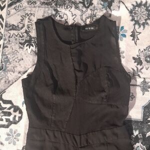DO+BE Black Sleeveless Sheath Dress with Panel Seams